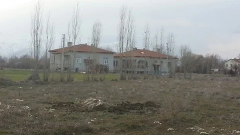 2 Bin 500 Yıllık Lahidi Gömen 3 Kaçakçı Yakalandı