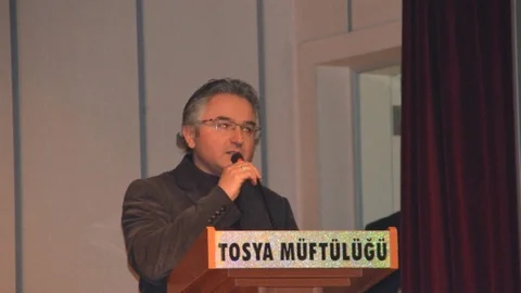 Tosya'da Namazla Diriliş Konferansı Düzenlendi