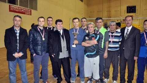 Sorgun Kurumlar Arası Voleybol Turnuvası Tamamlandı