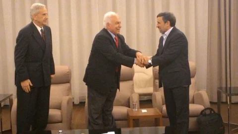 Şam Zirvesi Öncesi Doğu Perinçek Ahmedinejad İle Görüştü