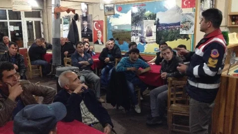 Beyşehir'de Jandarma Trafik Timlerinden Eğitim Semineri