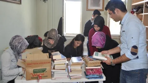 Afyonkarahisar Anıtkaya Köyüne Kütüphane Kuruldu