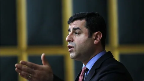 HDP Eş Genel Başkanı Selahattin Demirtaş