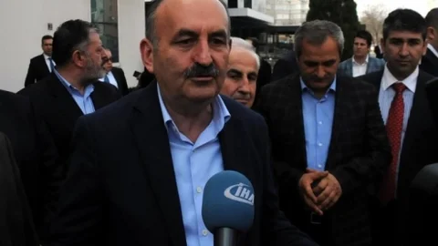 Bakan Müezzinoğlu'dan Cem Yılmaz'a İmalı Teşekkür