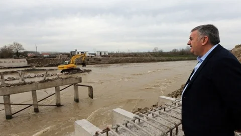 Yenilenen Köprü Gün Sayıyor