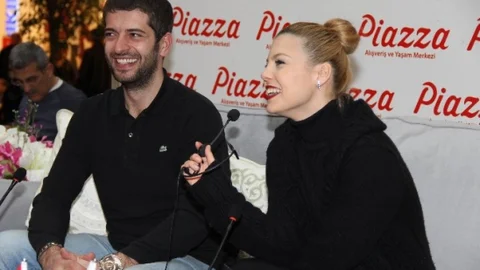 Deniz Yıldızı Dizisi Oyuncuları Hayranlarıyla Buluştu