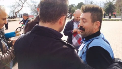 Milliyetçi Türkiye Partisi'nin Yürüyüşünde Gerginlik