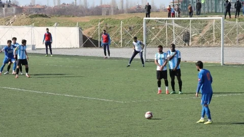 Yeşilyurt Ateş Hattına DÜştü