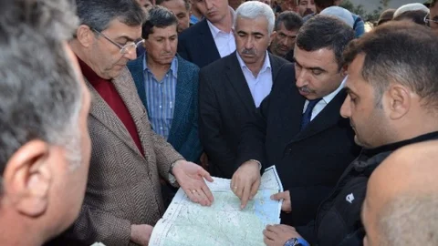 DSİ Kaş Ve Demre'de Dereleri Elden Geçiyor