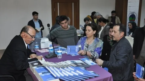 ‘Dağ Sevdası' Siirtli Okurlarla Buluştu