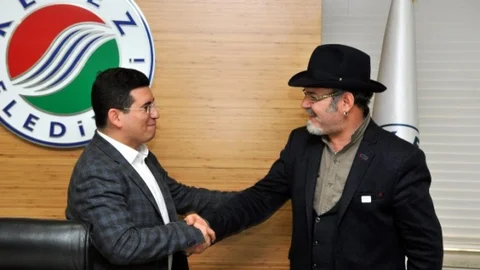 Kepez Kent Konseyi'nin Yeni Yönetiminden Başkan Tütüncü'ye Ziyaret