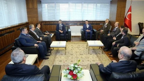 Çelik'e Ziyaretler Sürüyor