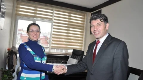 Erol Korkmaz Uşak Belediyesi Ziyaret Etti