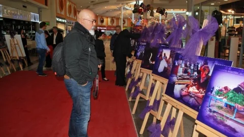 Deepo'da Kadınlar Günü İçin Kadın Fotoğraf Sergisi