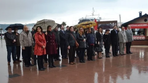 Ayvalıklı Muhasebeci Ve Mali Müşavirler Sorunlarının Çözümlenmesini İstediler