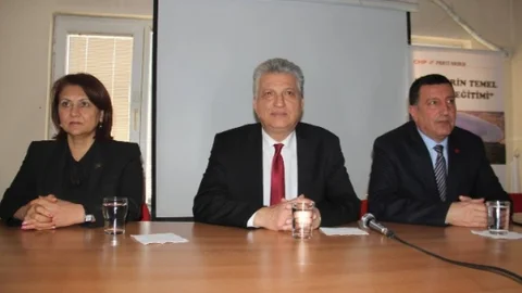 Çalıkoğlu CHP'den Milletvekili Aday Adaylığını Açıkladı