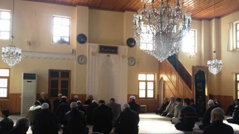 Erbakan Edremit'te Anıldı