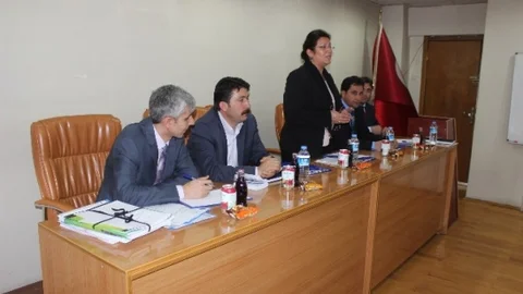 Ağrı'da 2 Mahalle Ve 1 Caddenin İsimi Değişti