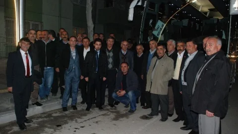 Ön Seçim İsteyen CHP'li Muhtarlar Ankara'ya Gitti