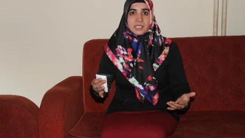 AK Parti Iğdır Milletvekili Aday Adayı Kuran Kursu Hocası Erik