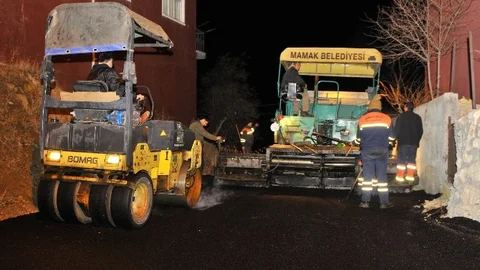 Mamak'ta Asfalt Çalışmaları Tüm Hızıyla Sürüyor