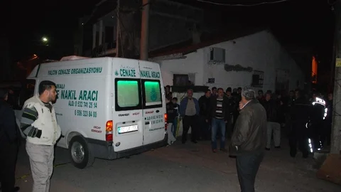 (Özel Haber) “Bizi Ölüm Ayırır” Dedi Anne Babasını Kaybetti