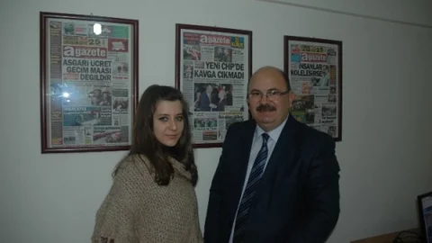 'bir İnsan Değişirse' Ekibi Agazete'ye Katıldı