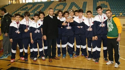 Adana'da Okullararası Yıldız Erkekler Basketbol Müsabakaları