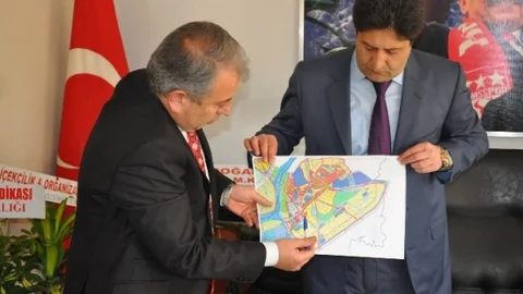 Bbp'li Meclis Üyeleri İmar Revizyon Planına Tepki Gösterdi