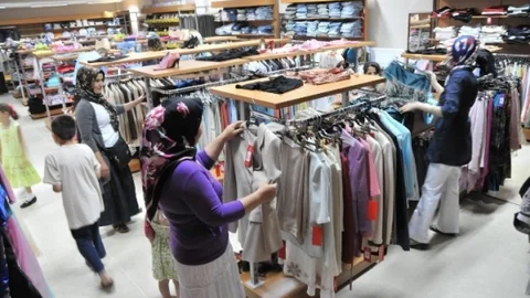 Beyoğlu'nda Her Ay 1 Milyon Tl İhtiyaç Sahibi İle Buluşuyor