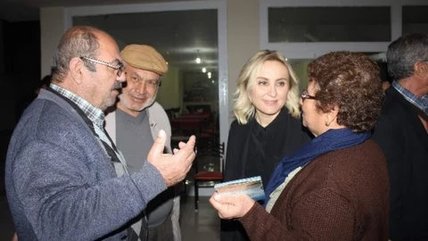 CHP Aday Adayından ''önce İnsana Dokunmak'' Vurgusu