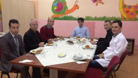 Gömeç'te Aşçılık Kursunun İlk Lezzetlerini İlçe Protokolü Tattı