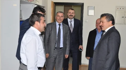 Başkan Tutal'dan Vergi Dairesi Müdürü'ne Ziyaret