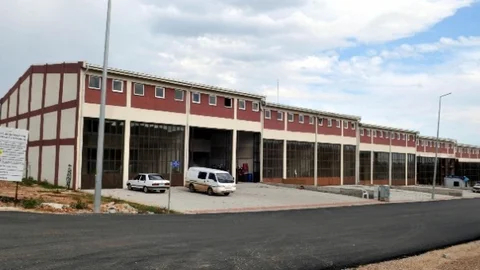 Varsak Sanayi Sitesi'nin Yolları Asfaltlandı