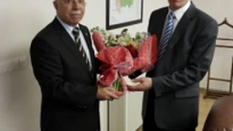 Muhasebecilerden Vali Ataklı'ya Ziyaret