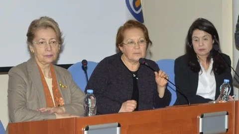 'sürdürülebilir Toprak Verimliliğinde Organik Madde Ve Kompost' Paneli