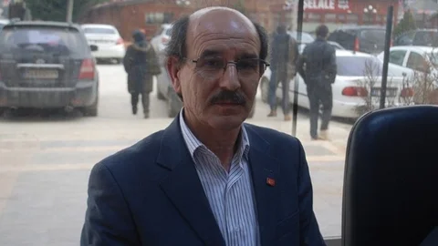 Önce Çiftçi Sonra İşçi Sonunda Da Milletvekili Adayı Oldu