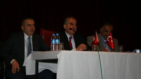 Vali Özdemir Muhtarları Dinledi