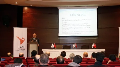 “Kamu Yöneticiliğinde Etik” Konferansı Sektör Yöneticilerini Bir Araya Getirdi