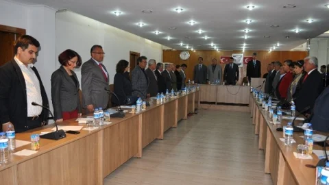 Silifke Belediye Meclisi Cemevlerini İbadethane Olarak Kabul Etti