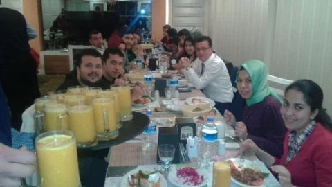 AK Parti Aday Adayından “Kola” Siparişine Müdahale