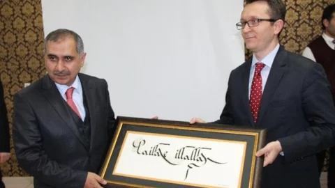 Mardin'e Tayini Çıkan Vali Koçak'a Veda Yemeği