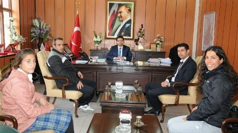 Batman Milli Eğitim Müdürü Çelik Başarılı Korsçu Rukeni Kutladı