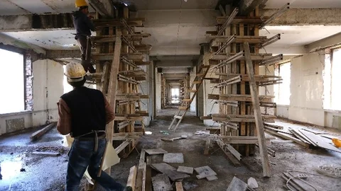 Eski Adliye Binası Restorasyonla Kültür Ve Sanat Merkezine Dönüşüyor