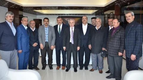 Muhtarlar Başkan Gürkan'ı Ziyaret Etti