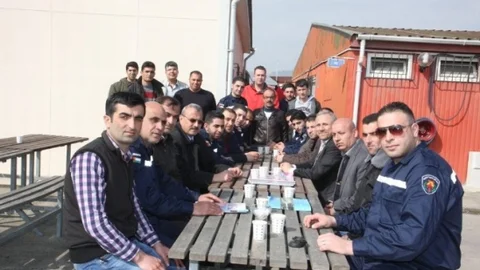 Büyükşehir İtfaiyesi Filistinli İtfaiyecileri Eğitiyor