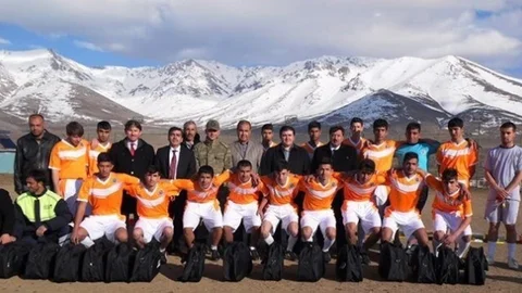 Ekinözü Belediyesi'nden Amatör Takıma Destek