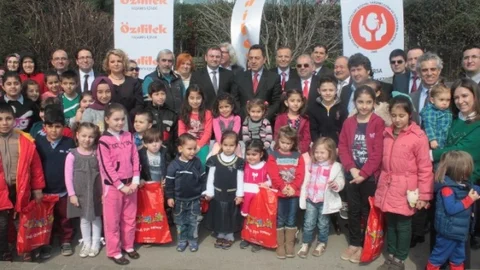 Böbrek Hastası Çocuklar Özdilek'te Gönüllerince Eğlendi