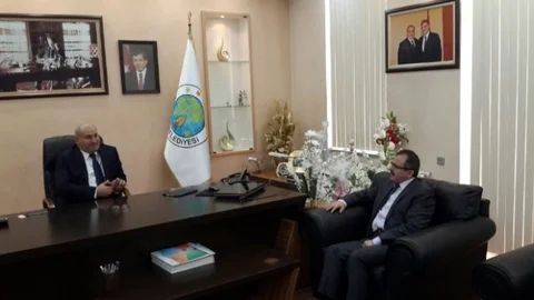 Dr. Gündoğdu'dan Hendek Belediyesi'ne Ziyaret