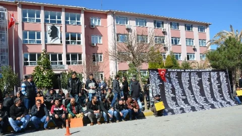 Somalı İşçiler 'tazminat' Eylemi Başlattı